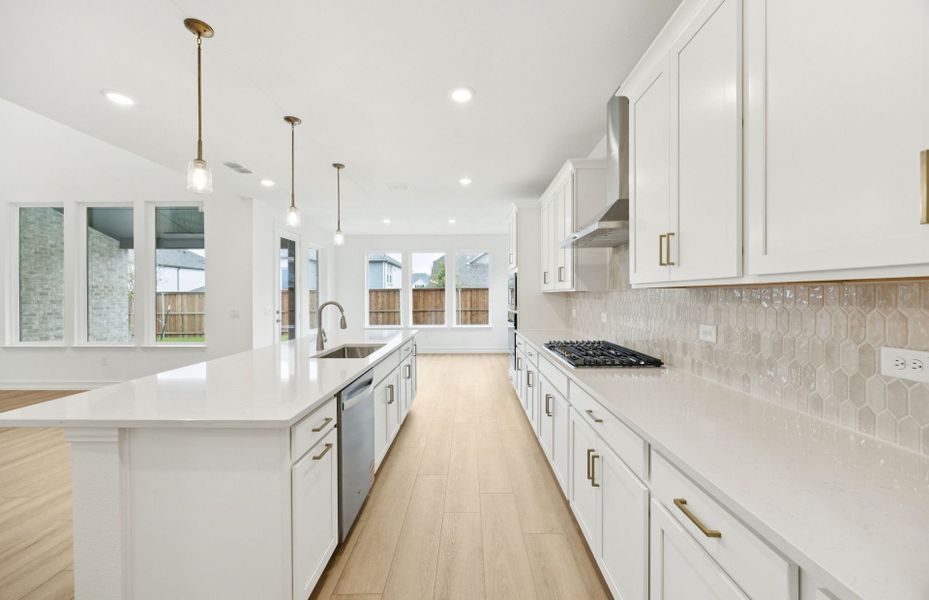 Representative furnished interior of a home built from the Gillett by Pulte Homes in Pinnacle at Legacy Hills, Celina (Image 11).