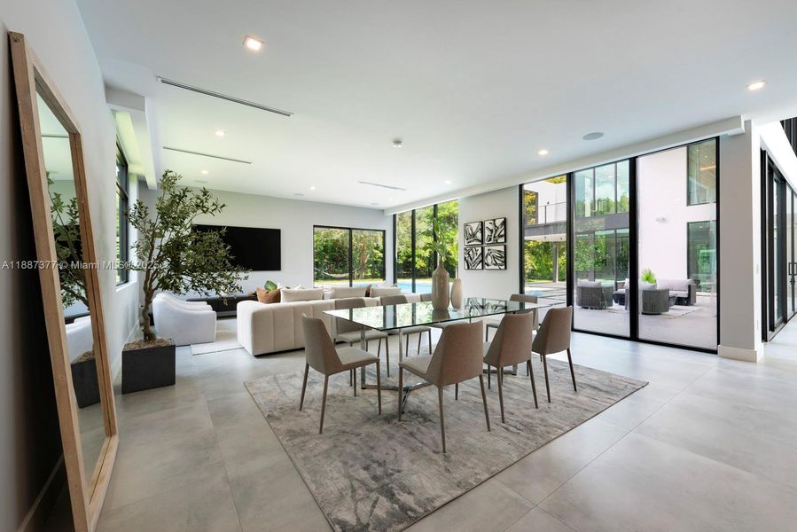 Furnished interior view inside a new home in , Pinecrest (Image 29).