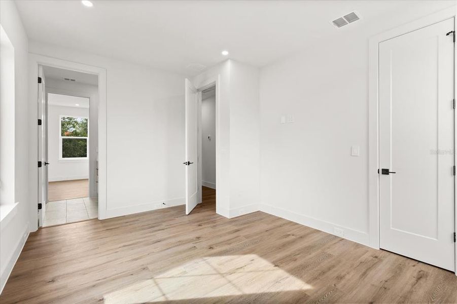 Spacious, unfurnished interior of a new home in , Orlando (Image 24). Spacious, unfurnished interior of a new home in , Orlando (Image 24).