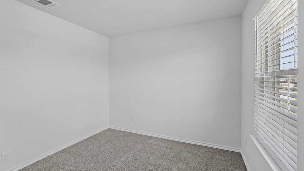 Spacious, unfurnished interior of a new home in Waverly Estates, Josephine (Image 18).