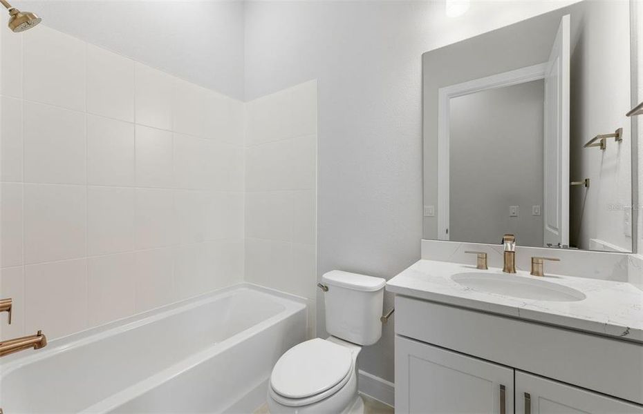 Furnished interior view inside a new home in Del Webb Stone Creek, Ocala (Image 4).