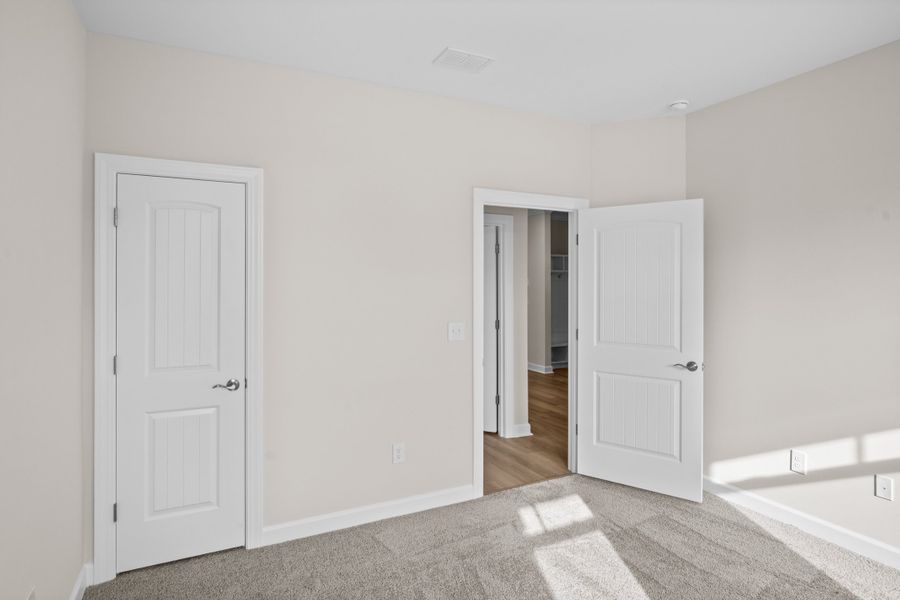 Spacious, unfurnished interior of a new home in Traditions at Carolina Forest, Myrtle Beach (Image 18). Spacious, unfurnished interior of a new home in Traditions at Carolina Forest, Myrtle Beach (Image 18).
