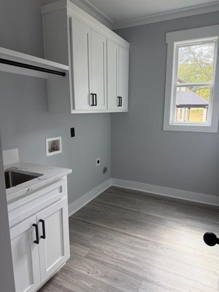 Spacious, unfurnished interior of a new home in , Winder (Image 9).