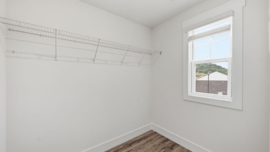 Spacious, unfurnished interior of a new home in The Arbor Townhomes, Kingsport (Image 19).