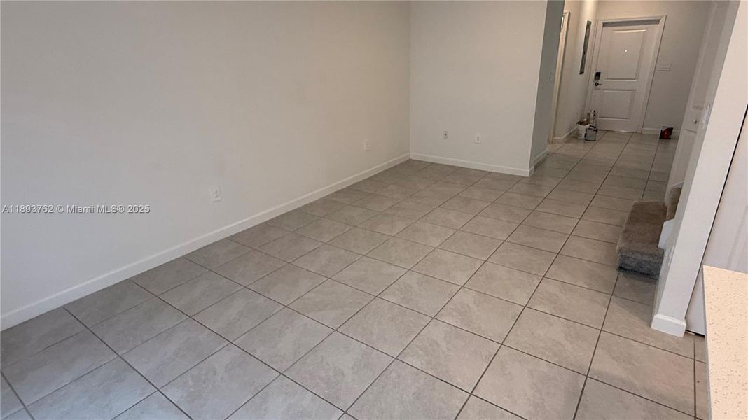 Spacious, unfurnished interior of a new home in , Homestead (Image 22).