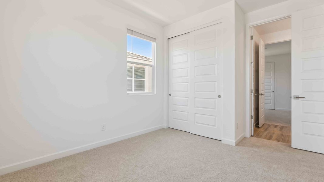 Spacious, unfurnished interior of a new home in Aloravita, Peoria (Image 32). Spacious, unfurnished interior of a new home in Aloravita, Peoria (Image 32).