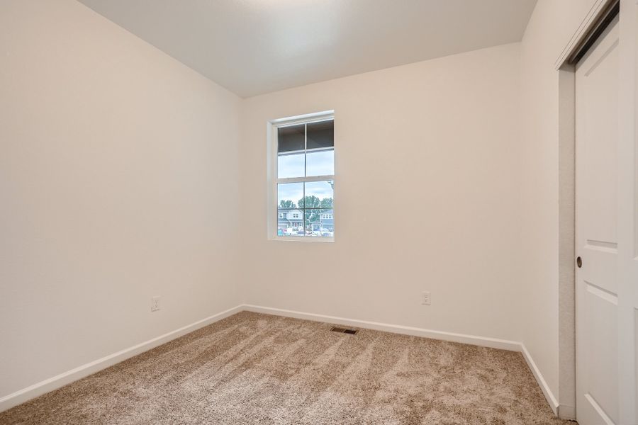 New Home in Strasburg, CO.  - Slide 15