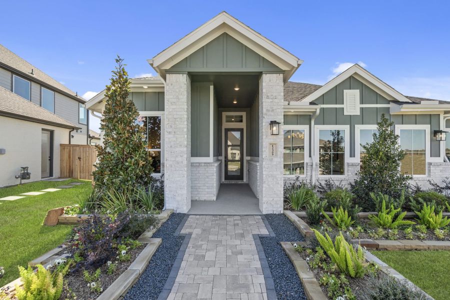Front exterior of a new home in Beacon Point, Texas City, TX, highlighting curb appeal (Image 28).