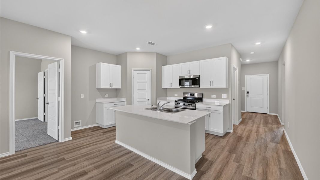 Furnished interior view inside a new home in Lankford Farms, Cleburne (Image 5).