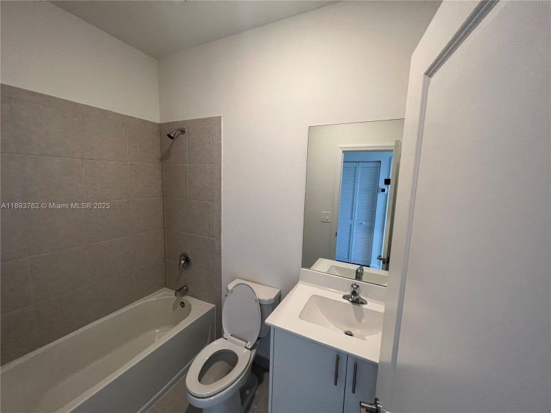 Furnished interior view inside a new home in , Homestead (Image 9).