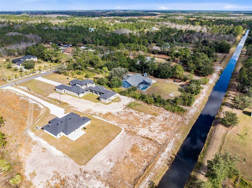 Aerial shot of the surrounding neighborhood.