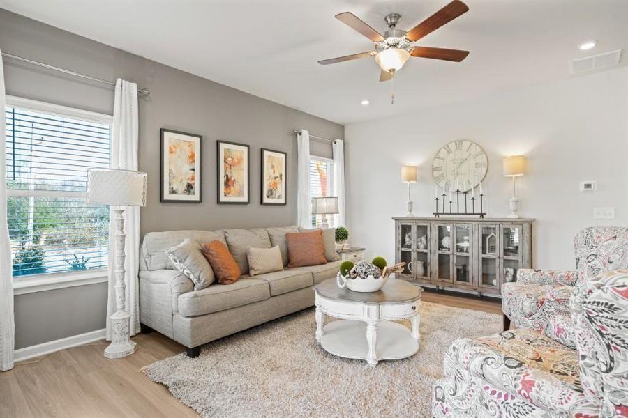 Furnished interior view inside a new home in Jones Ridge, Dallas (Image 6). Furnished interior view inside a new home in Jones Ridge, Dallas (Image 6).