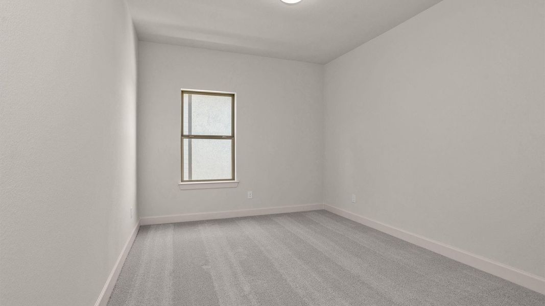 Spacious, unfurnished interior of a new home in Fulshear Lakes, Fulshear (Image 10).