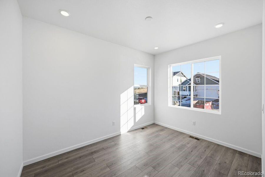 16487 W 92nd Place ~ Ready Now