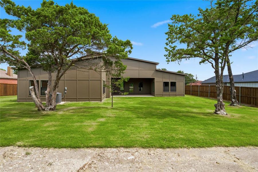 Exterior details and patio area of a home in , Dallas (Image 21). Exterior details and patio area of a home in , Dallas (Image 21).