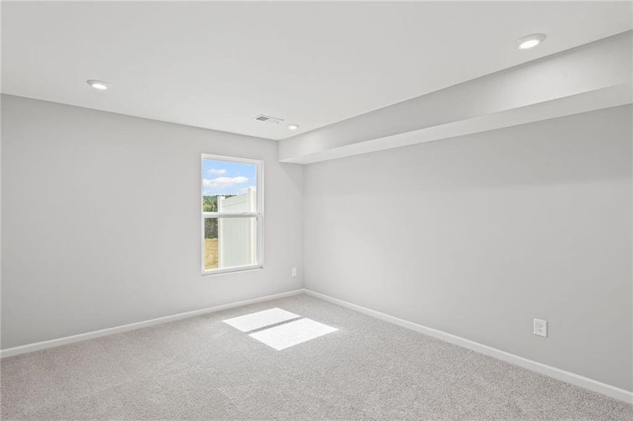 Spacious, unfurnished interior of a new home in Villas at Gold Creek, Dawsonville (Image 28).