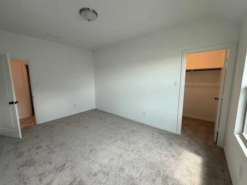 Spacious, unfurnished interior of a new home in Gateway Parks, Forney (Image 18).