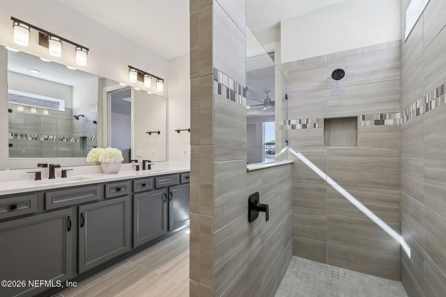 Furnished interior view inside a new home in , St. Augustine (Image 49).