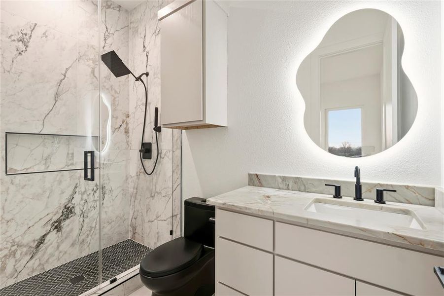 Furnished interior view inside a new home in , Dallas (Image 12).