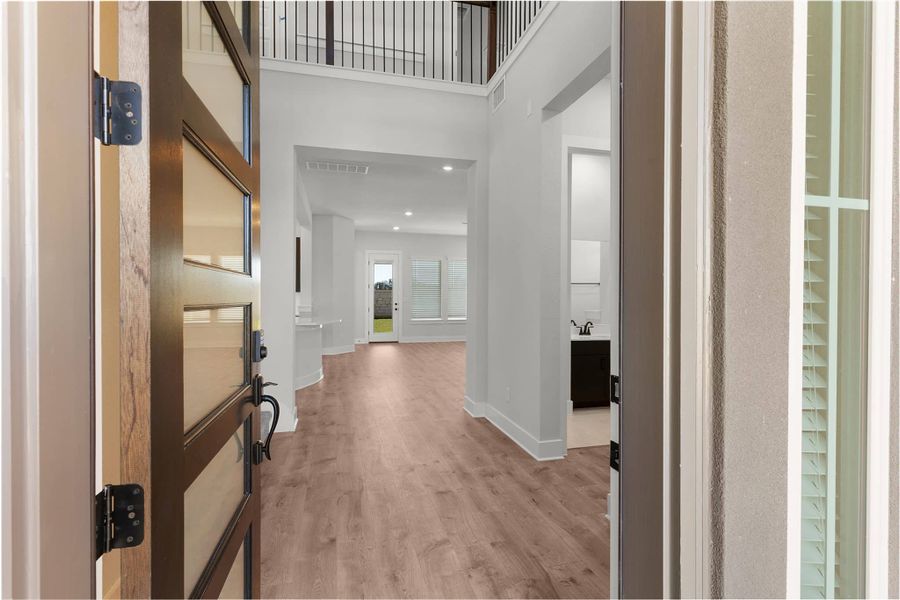 Spacious, unfurnished interior of a new home in Nolina, Georgetown (Image 15).