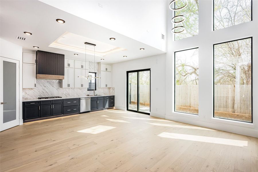 Spacious, unfurnished interior of a new home in , Stafford (Image 26).