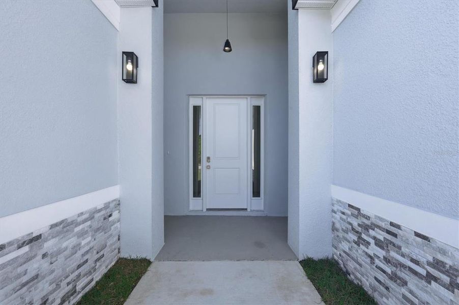 Exterior details and patio area of a home in , Rotonda West (Image 21). Exterior details and patio area of a home in , Rotonda West (Image 21).