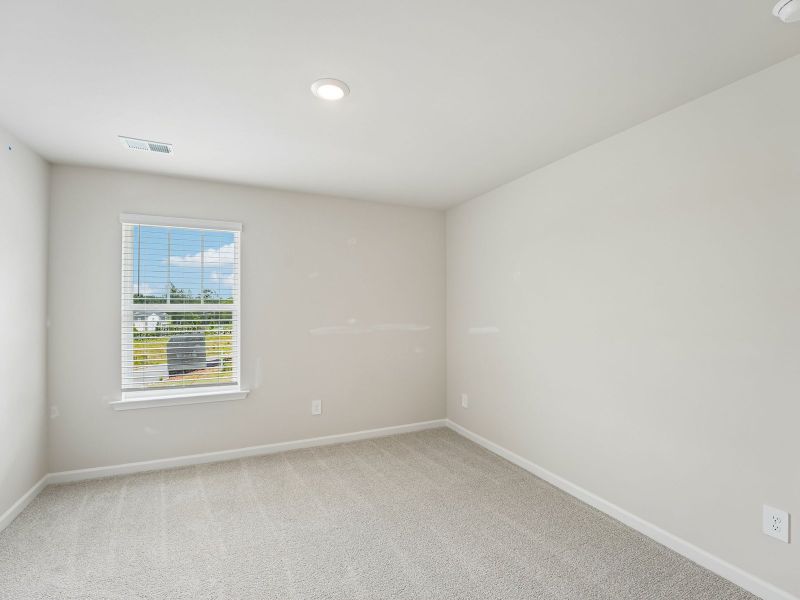 Spacious, unfurnished interior of a new home in Artisan Walk, Fairburn (Image 17).