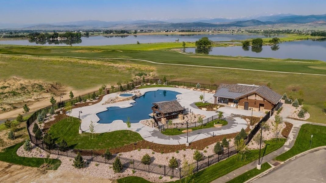Community amenities in Vantage, Berthoud (Image 26).