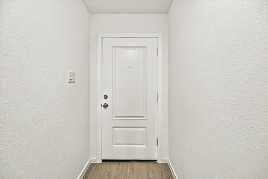 Spacious, unfurnished interior of a new home in Jones Creek Reserve, Richmond (Image 21).