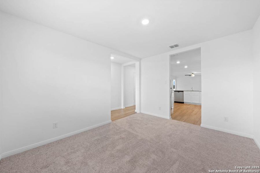 Spacious, unfurnished interior of a new home in , San Antonio (Image 17). Spacious, unfurnished interior of a new home in , San Antonio (Image 17).