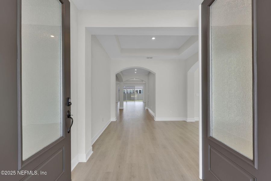 Spacious, unfurnished interior of a new home in Trailmark - Phase 6, St. Augustine (Image 34).