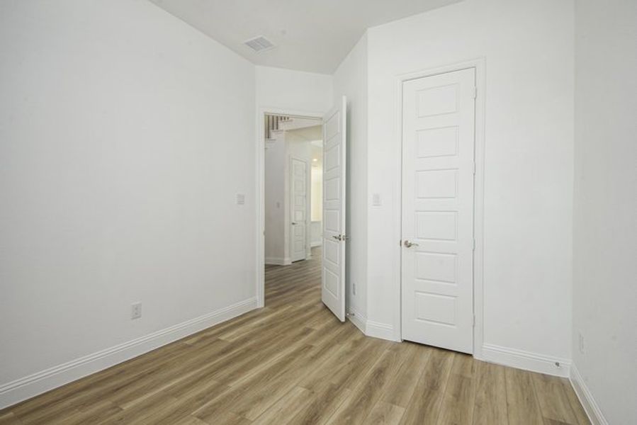 Representative unfurnished interior of a home built from the The Cottonwood by Sumeer Homes in Stone Henge II, Sanger (Image 18). Representative unfurnished interior of a home built from the The Cottonwood by Sumeer Homes in Stone Henge II, Sanger (Image 18).