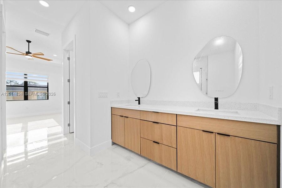 Furnished interior view inside a new home in , Lehigh Acres (Image 13).