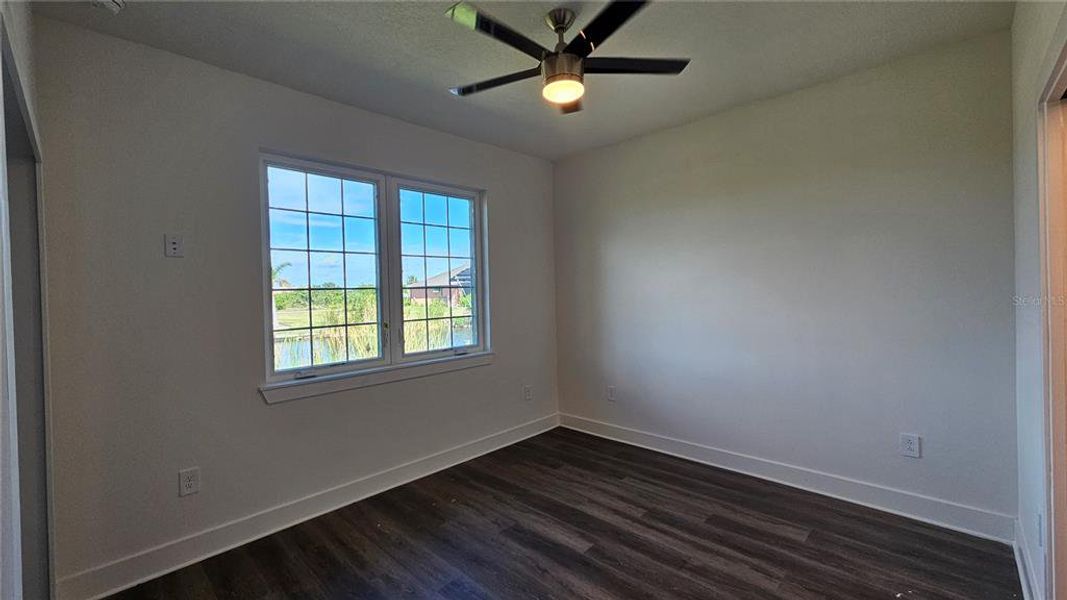Spacious, unfurnished interior of a new home in , Port Charlotte (Image 21).