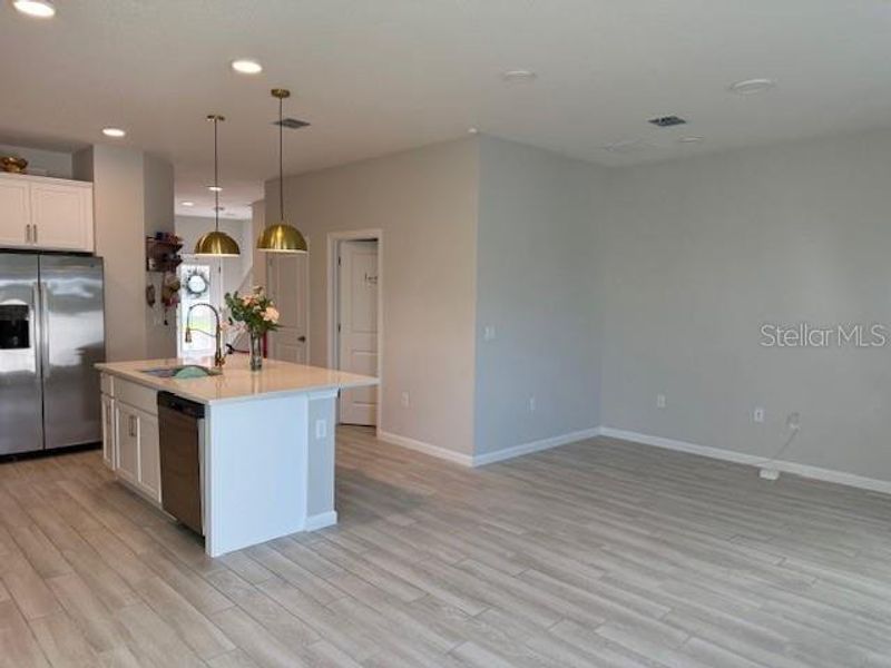 Image 87 of a home in .