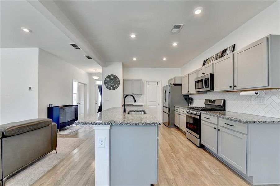 Furnished interior view inside a new home in Sweetbay Farm, Lawrenceville (Image 47).