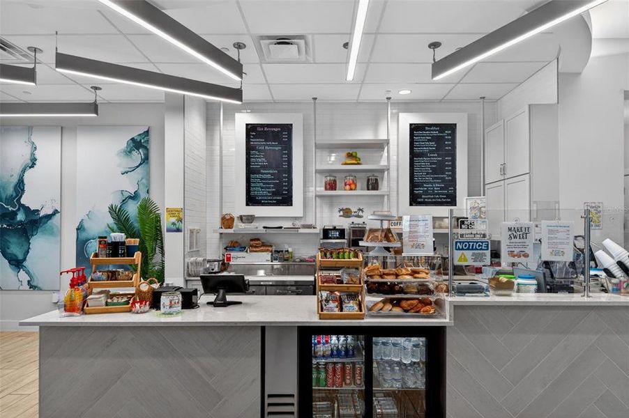 Community amenities in , Englewood (Image 54).