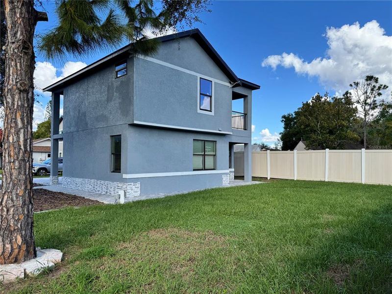 Exterior details and patio area of a home in , Orlando (Image 25). Exterior details and patio area of a home in , Orlando (Image 25).