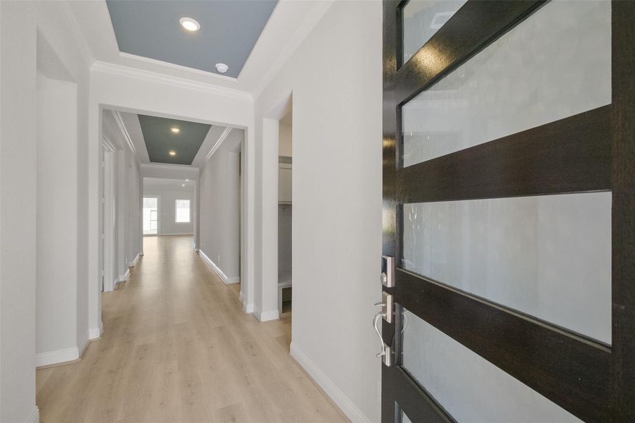 Spacious, unfurnished interior of a new home in Sienna 65', Missouri City (Image 39).