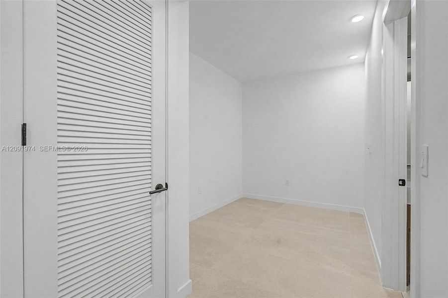 Spacious, unfurnished interior of a new home in , Miami (Image 8).