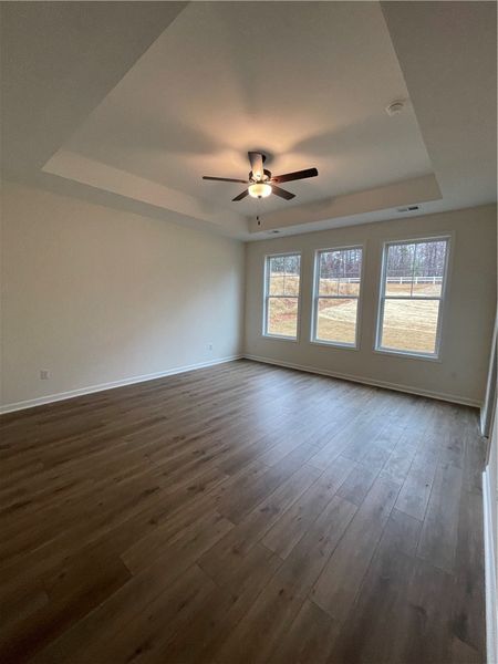 Spacious, unfurnished interior of a new home in Springwood Grove, Central (Image 16).