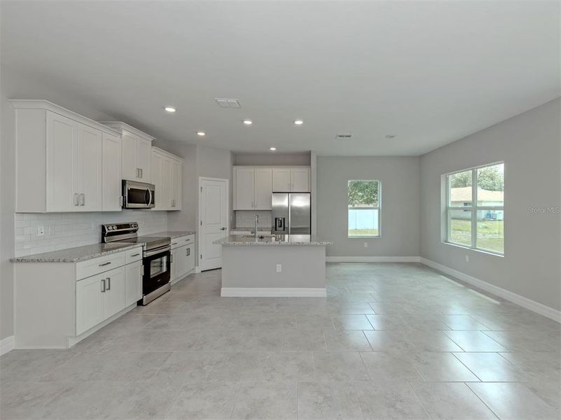 Image 52 of a home in .