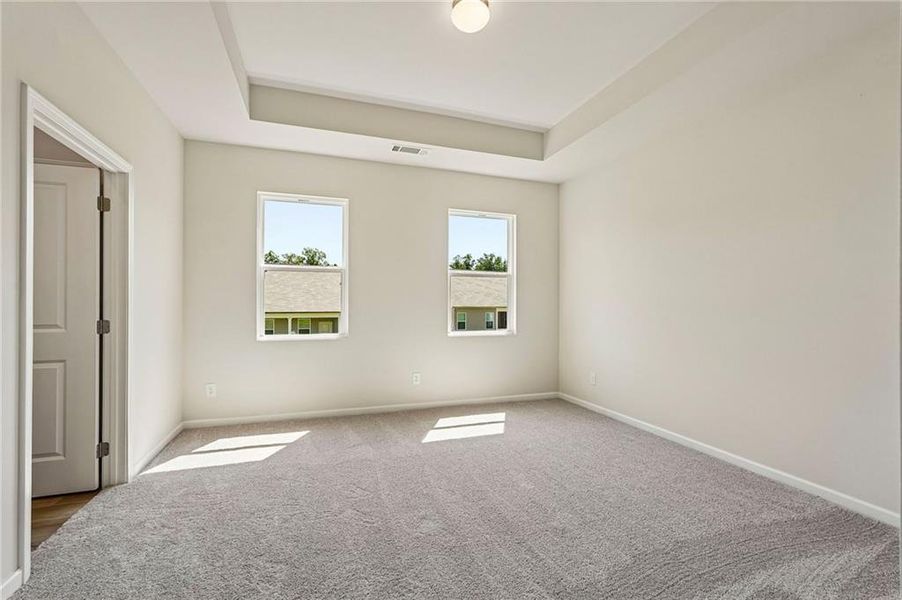Spacious, unfurnished interior of a new home in Villages at Cedar Hill, Dallas (Image 30).