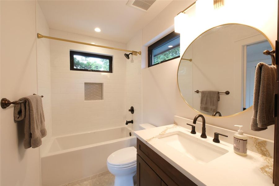 Furnished interior view inside a new home in , Austin (Image 18).