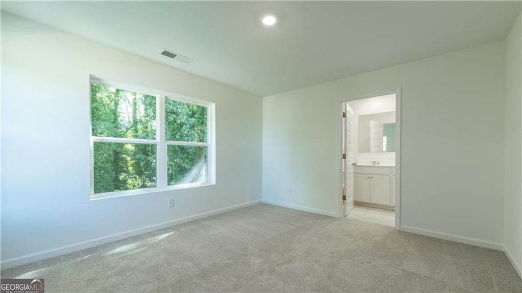 Spacious, unfurnished interior of a new home in Benteen Reserve, Atlanta (Image 19). Spacious, unfurnished interior of a new home in Benteen Reserve, Atlanta (Image 19).