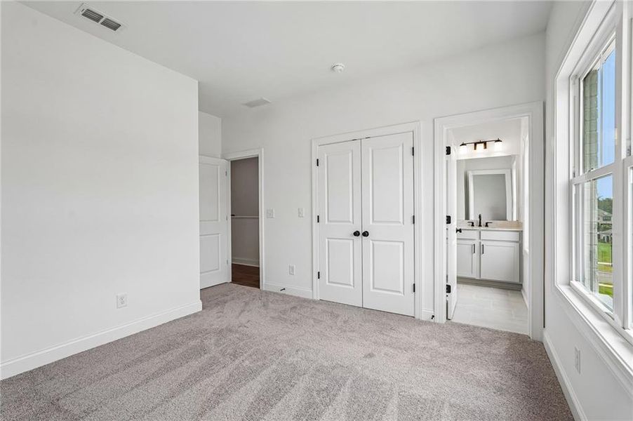 Spacious, unfurnished interior of a new home in Millcroft Townhomes, Buford (Image 37). Spacious, unfurnished interior of a new home in Millcroft Townhomes, Buford (Image 37).