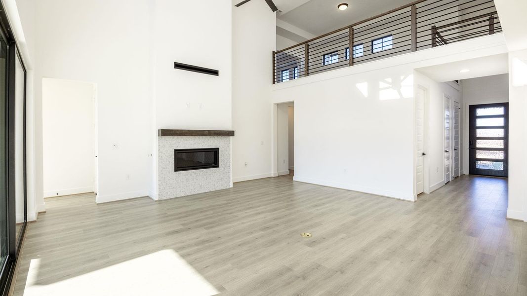 Spacious, unfurnished interior of a new home in Easton Park 60', Austin (Image 7).