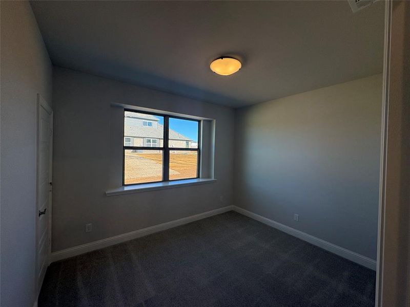 Spacious, unfurnished interior of a new home in , Collinsville (Image 17).