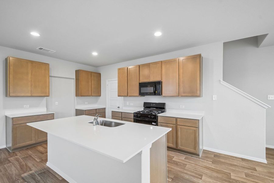 Furnished interior view inside a new home in Hymeadow, San Marcos (Image 10).