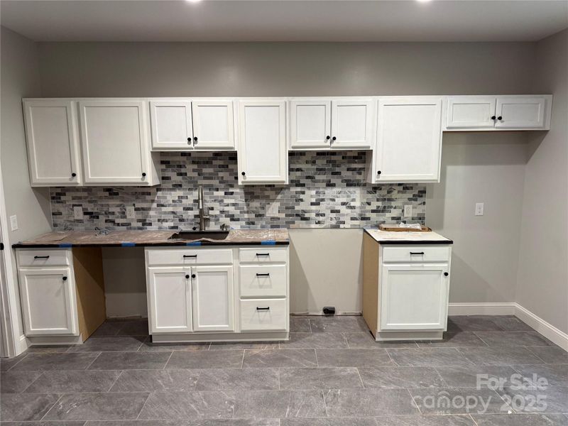 Furnished interior view inside a new home in , Moravian Falls (Image 9).